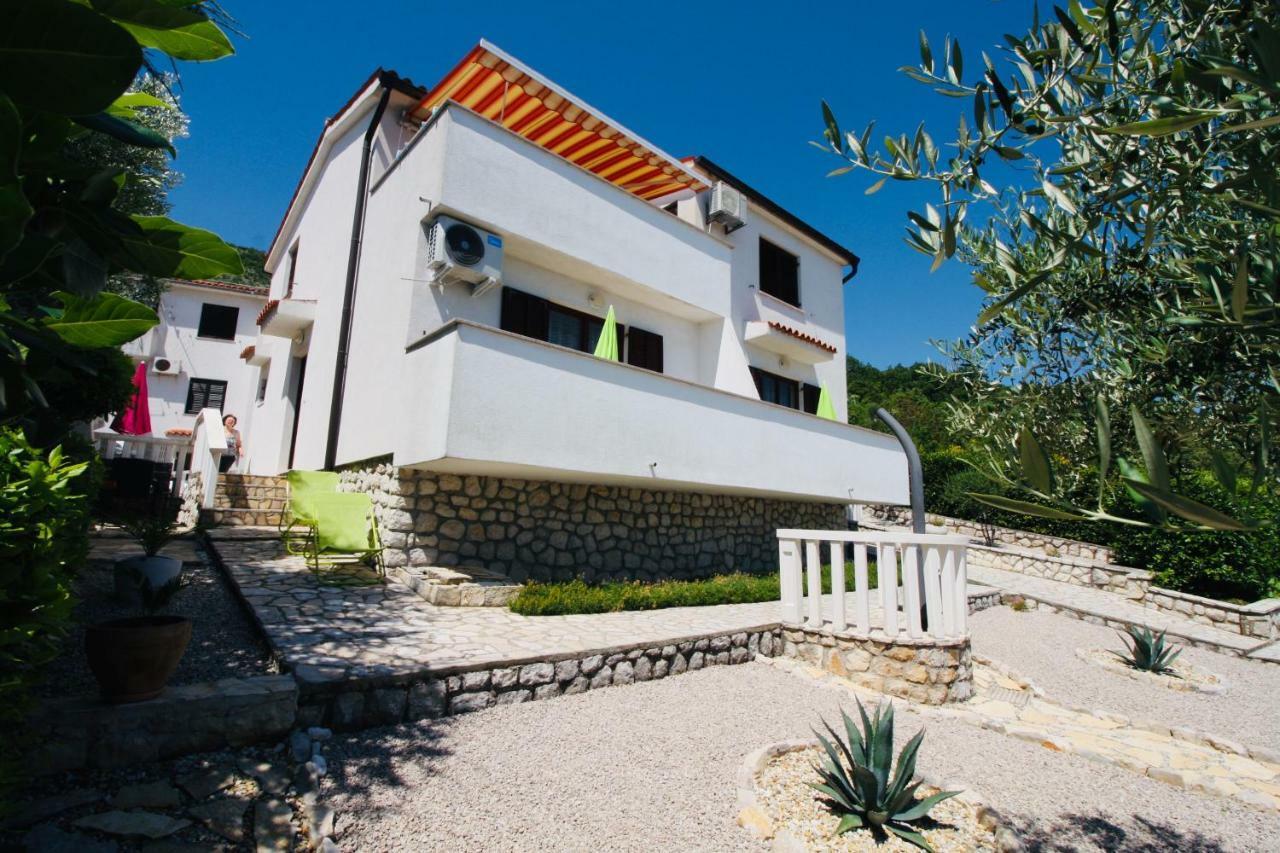 Charming Apartments Vesna Ravni Labin  Exterior photo